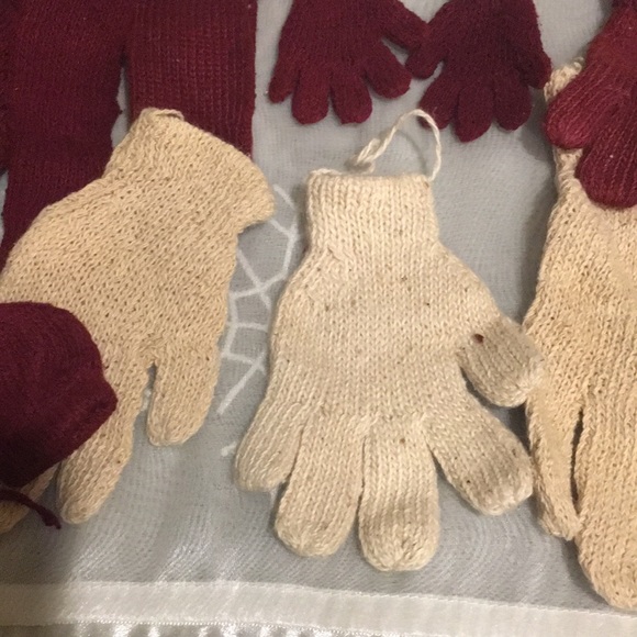 Crafting Stockings Mittens & Hats 13 piece NEW Ornaments Decor party favors More - Picture 6 of 9